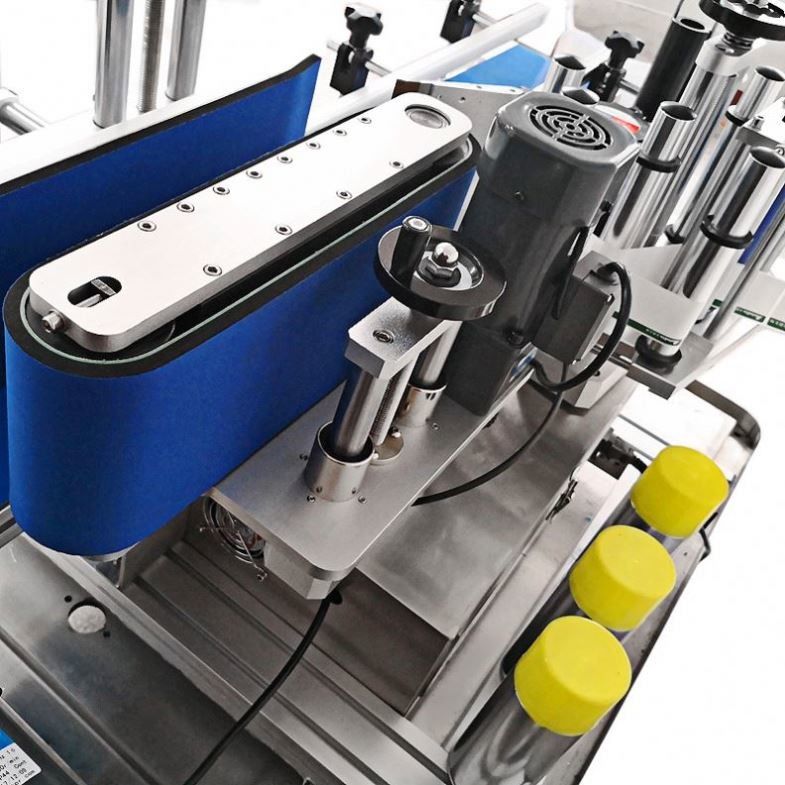 De lagere prijs en de warm verkoop Tafel automatische etikettering machine voor ronde fles