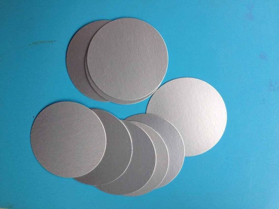 Hoogwaardige aluminiumfolie inductie afdichtingsvoering PET PE PP flessendoppen afdichtingen Deksel Wads voor olieflesdoppen Inzetvoering