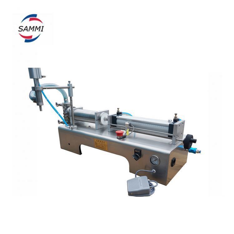 Nieuwe pneumatische vloeistof- en chemicaliënvulmachine Semi-automatische zuiger volumetrische vuller voor water, olie, dranken, staat: gebruikt