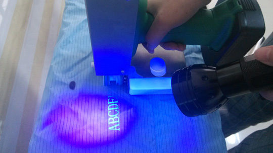 Hoog efficiënte inkjet platbed printer, vervaldatum codering machine Handheld inkjet printer AU-260