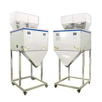 Verticale machine voor het wegen en vullen van koffiepoeder voor het mengen van noten