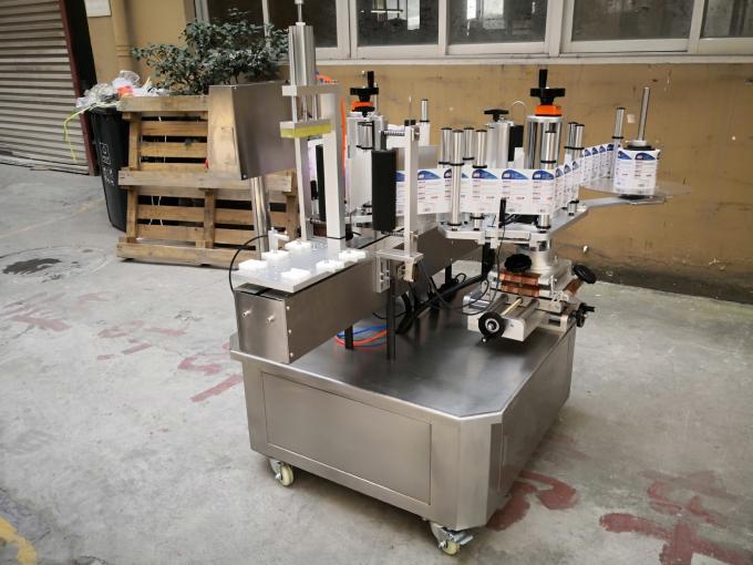 Automatische dubbelzijdige wasmiddel etiketteermachine Semi-automatische vierkante fles etiketteermachine 1